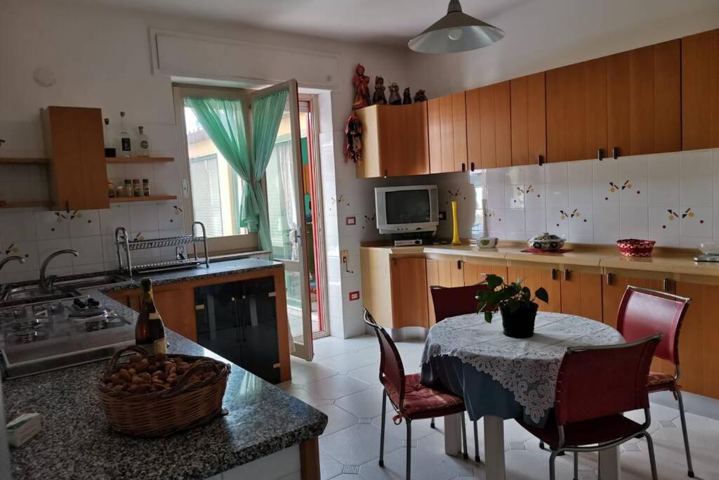Da Agnese Holiday Home In Bosa Sardegna! Exterior photo